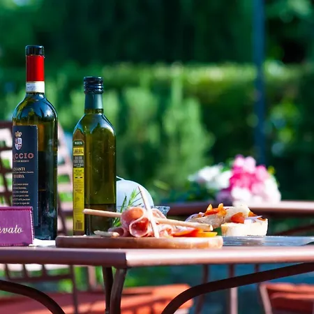 Palazzo Del Chianti Relais Bed & Breakfast 3*
